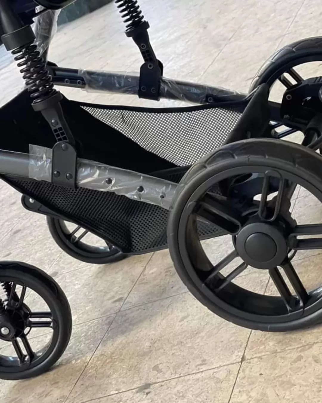 استرولر شيكو الدبابة